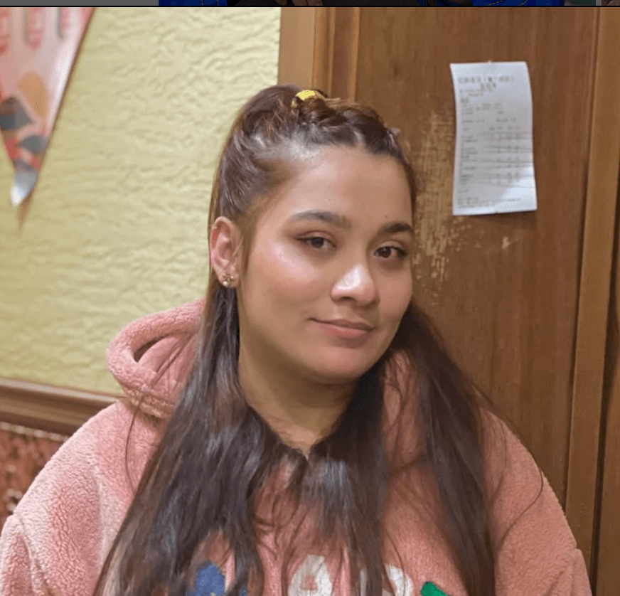 Zarka Noor - Happy Customer of Her Health Products